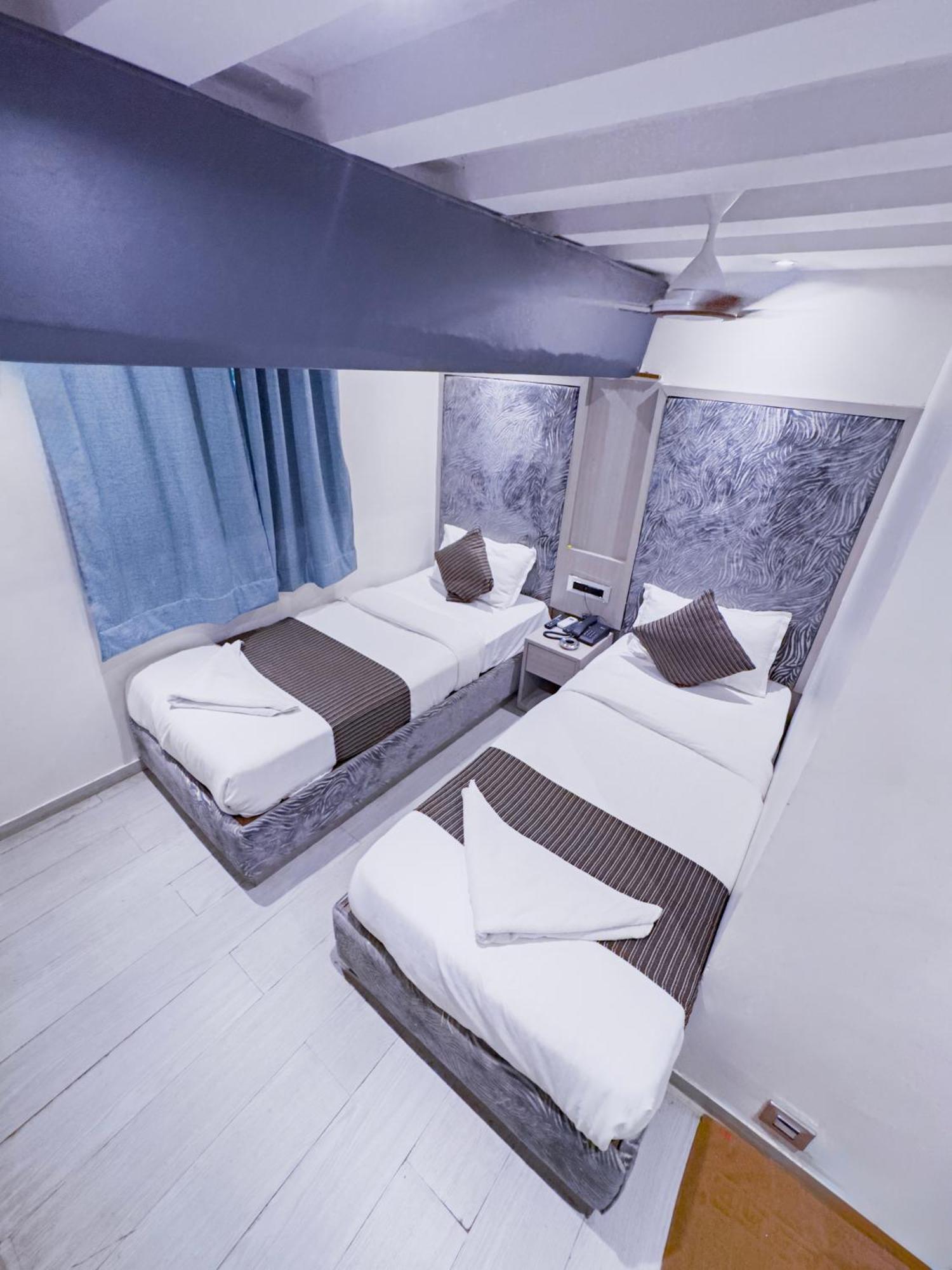 Hotel Winton Мумбаи Экстерьер фото